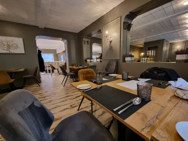 Felsner Restoranas / Dinner Club