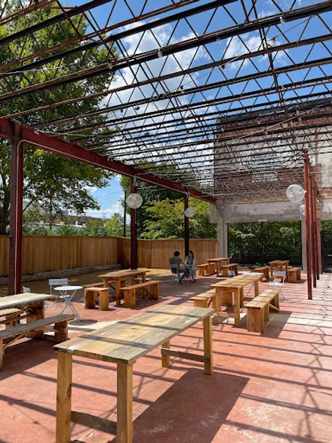 Greenside Beverage Company with Ki Mexico Soul Food