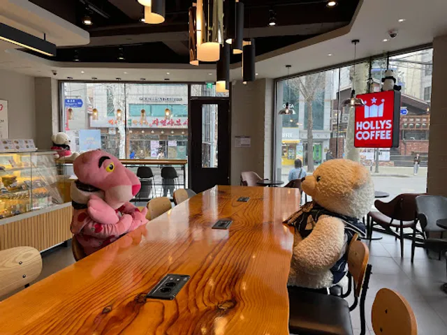 Hollys Coffee Hongdae Station Exit 2
