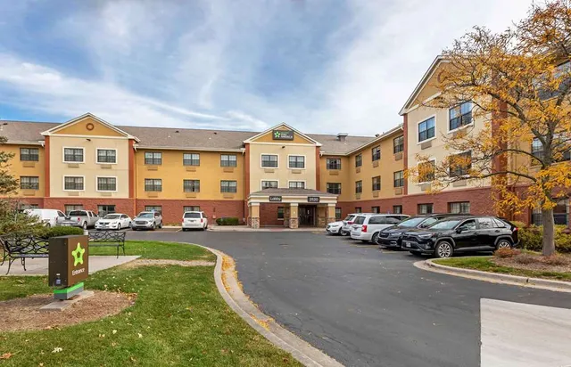 Extended Stay America Select Suites - Milwaukee - Waukesha
