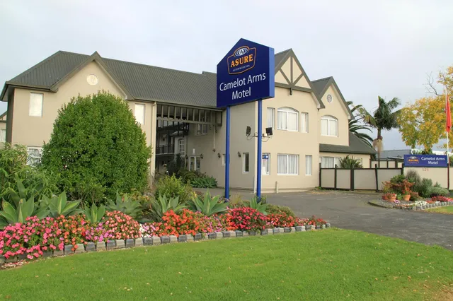 Camelot Arms Motor Lodge