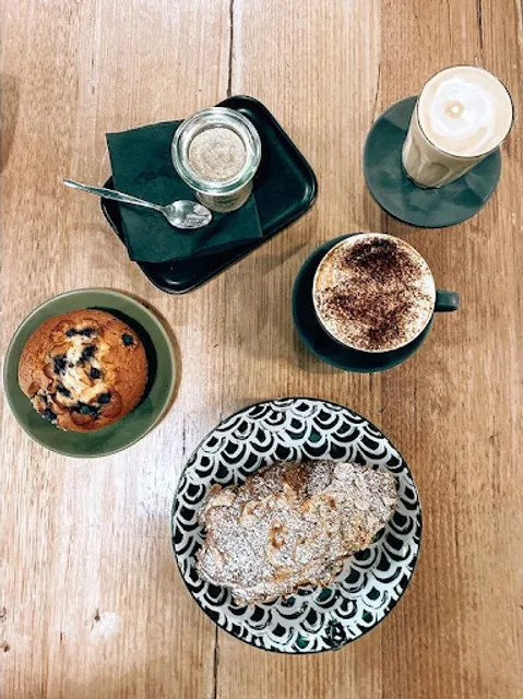 Giggles Cafe/Espresso Bar