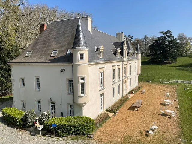 Château De Monhoudou