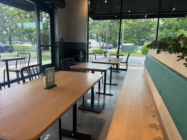 Shake Shack Newport News