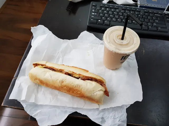 Con's Fish & Chips & Takeaway Food