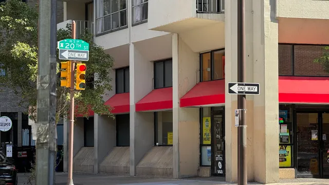 Rittenhouse Square Convenience