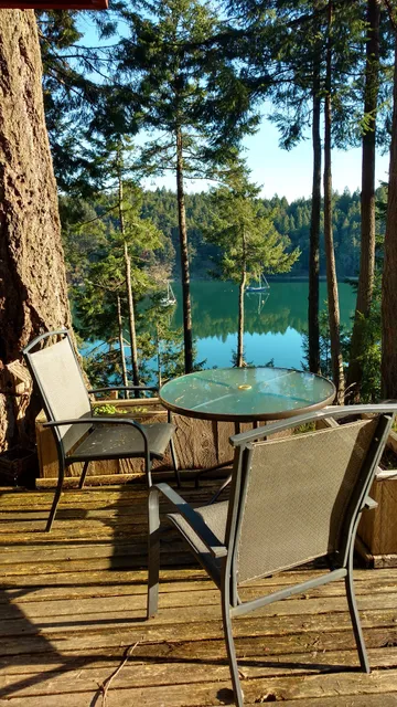 Long Harbour Bed & Breakfast Cottage