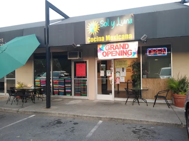 Sol y Luna Cocina Mexicana