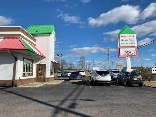 Venezia's | Pizza & Pasta