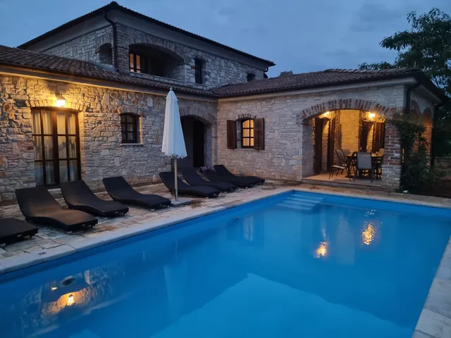 Villas Barat by Istarski Dvori