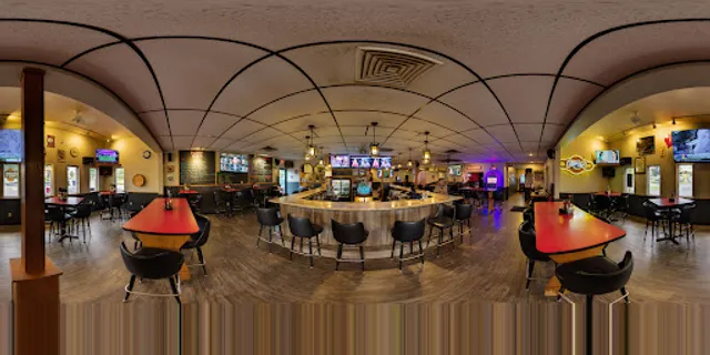 Paddy Mac's Neighborhood Pub & Grill