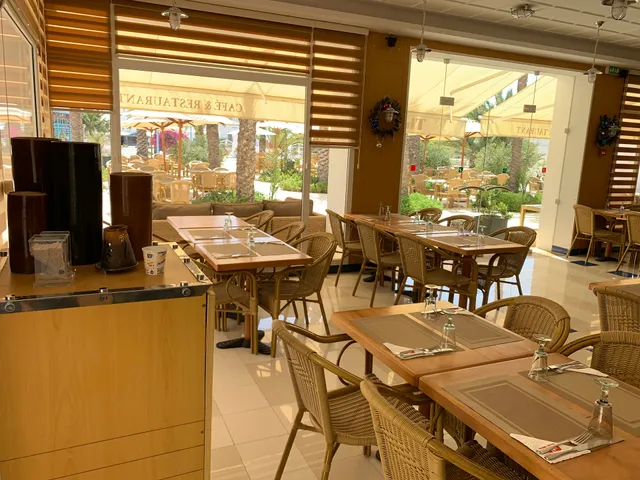 The Corner Cafe and Restaurant