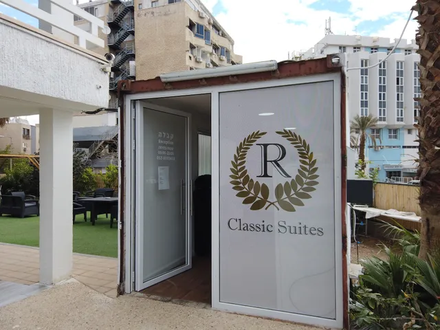 מלון ריץ קלאסיק סוויטס Rich Classic Suites