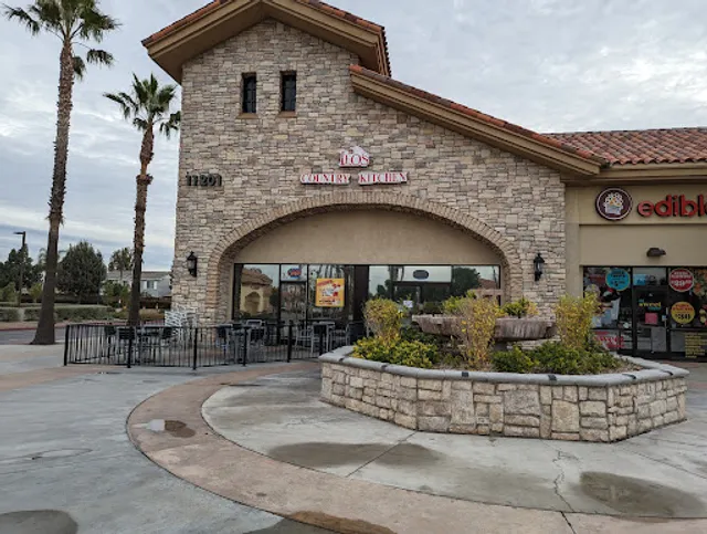 Leo's Country Kitchen