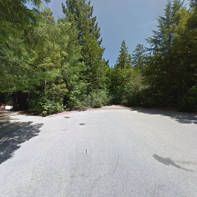 Heller Drive Trailhead