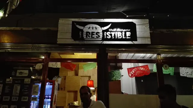 Patio C Contenedores Comerciales