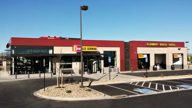 Les Schwab Tire Center