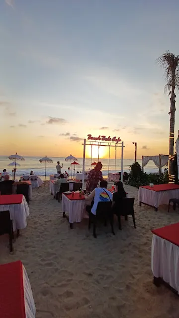 Beach Bali Cafe