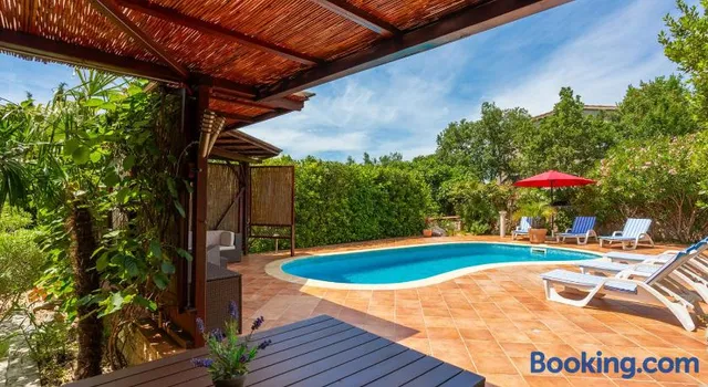 Apartments Villa Temer