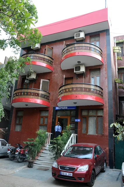 Kumar Bed And Breakfast