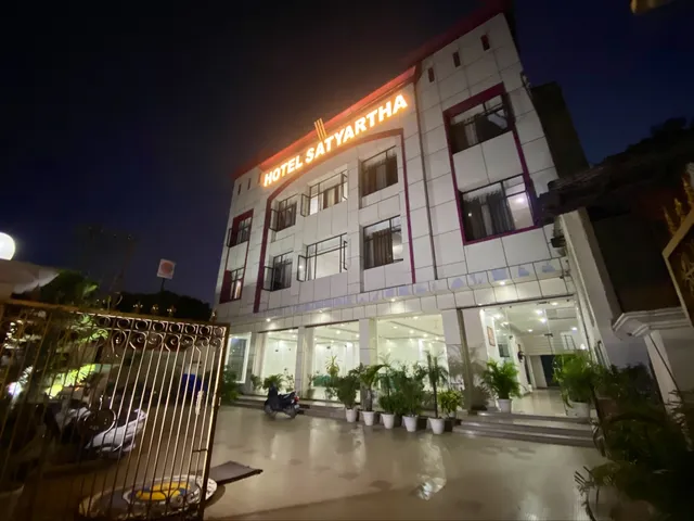 Hotel Satyartha