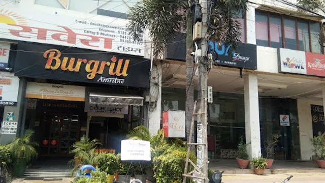 Burgrill Ranjit Avenue - Best Burgers in Amritsar