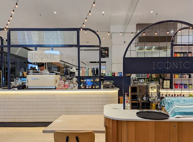 Iconic Cafe