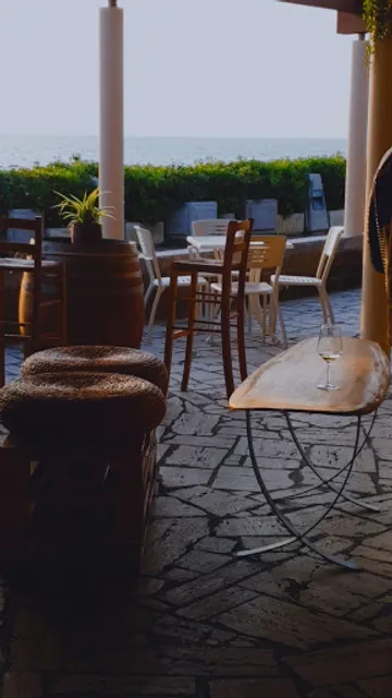 La Rotonda Beach Bar