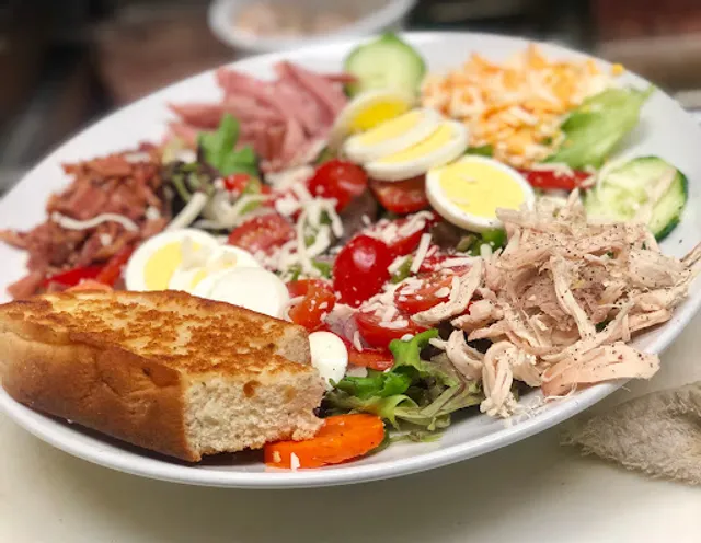 Lou's & Sue's Pizza and Grill