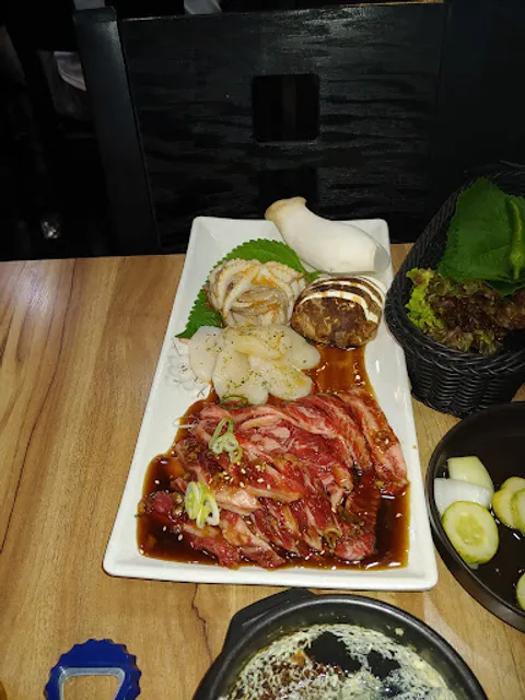 Charcoal-grilled Taehwa River Beef Ribs