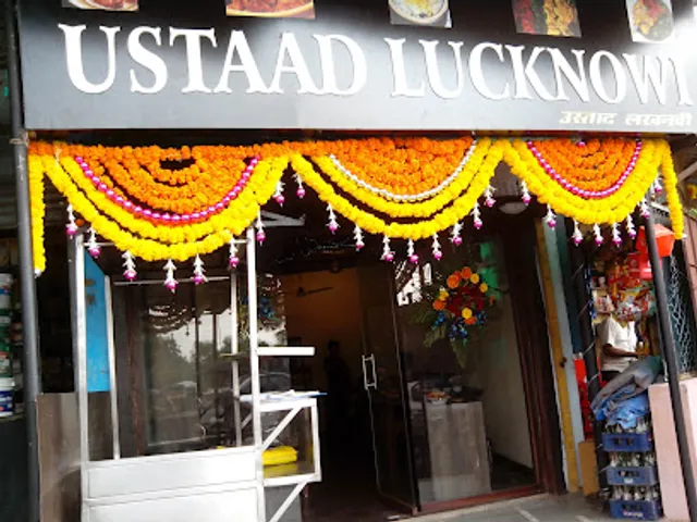 Ustad's Chinese Corner 🍜