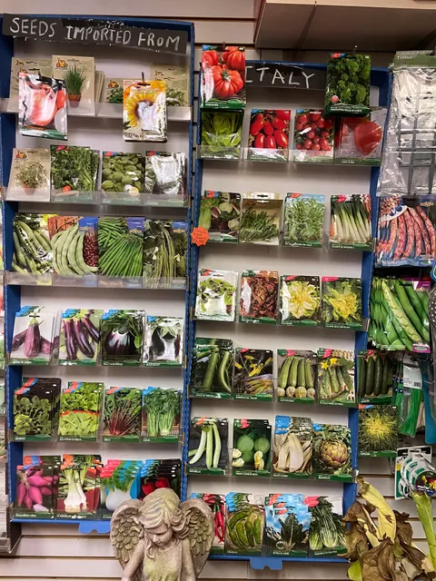 Santacroce Greenhouses & Garden Center