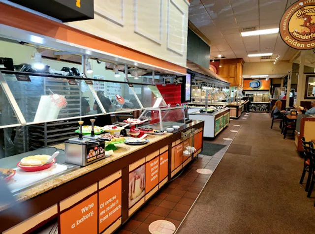 Golden Corral Buffet & Grill