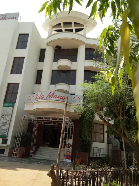 Hotel Sita Manor