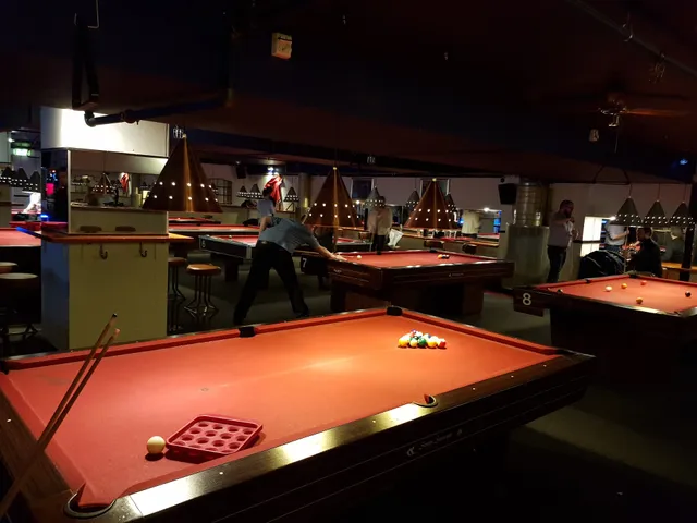 Bulls Pool & Bar