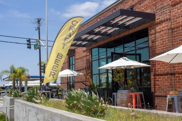 Smog City Brewing Co. at Glendora Public Market