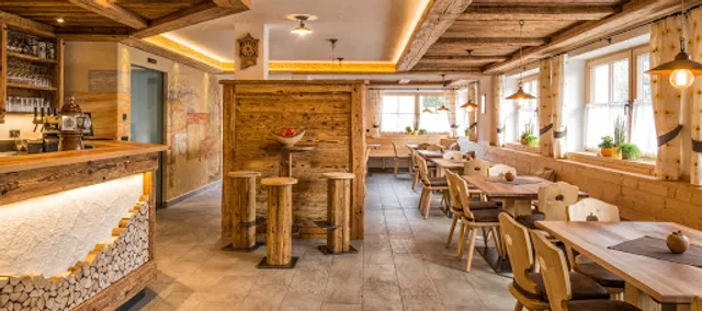 Walderhof - Restaurant und Appartements