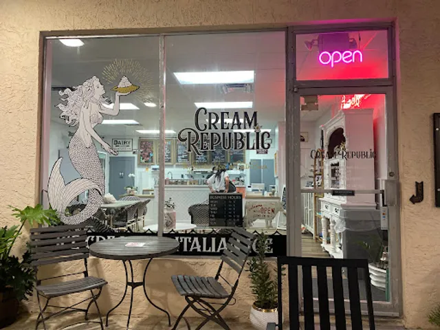 Cream Republic