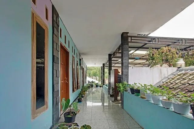 OYO 90133 Villa Sony