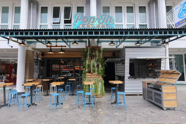 Pop in Hostel