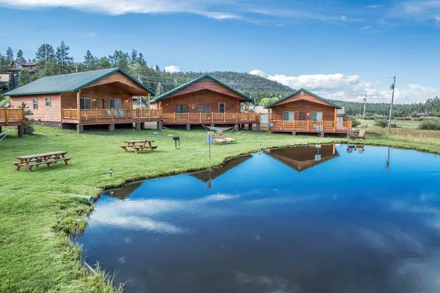 Greer Lodge Resort & Cabins