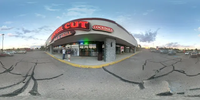 Upper Cut Bar & Grill