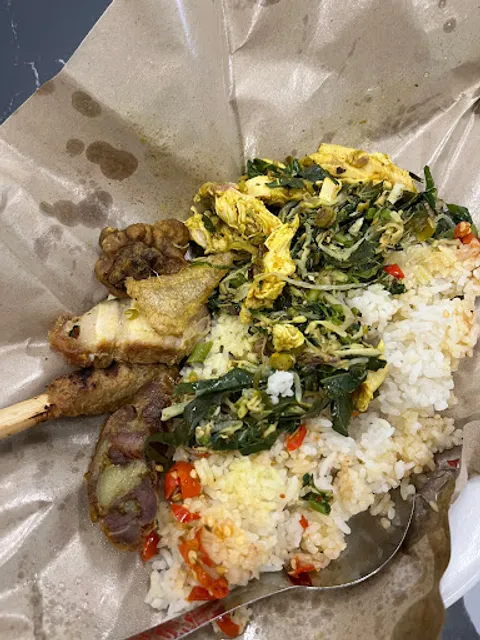 WARUNG NYOMAN MASAKAN BALI