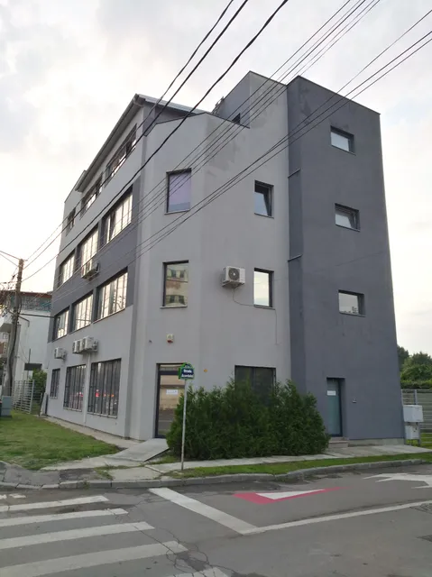 Colosseum Residence & Offices