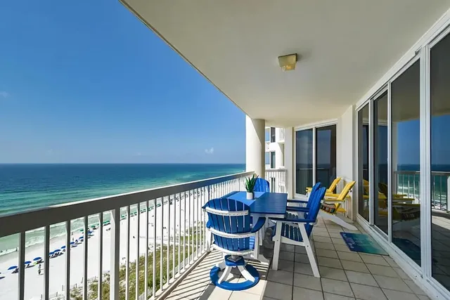 Silver Beach Towers West