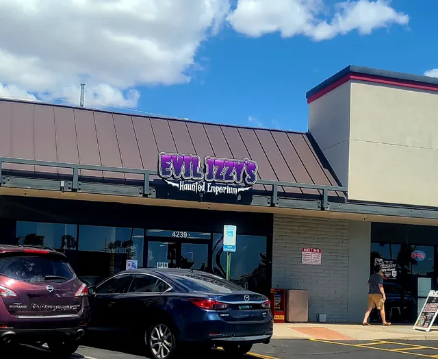 Evil Izzy's Haunted Emporium