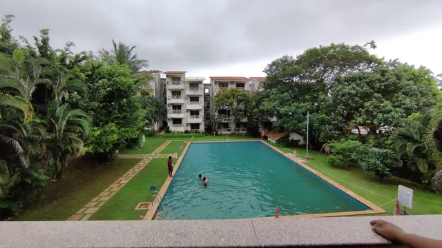 Ashiyana - Pool Facing Apartment in Candolim