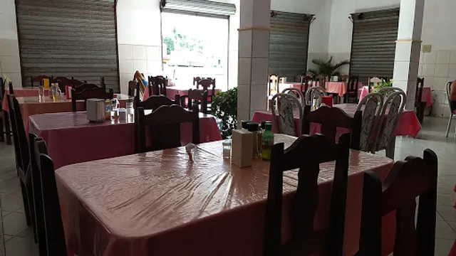 Pizzaria e Restaurante Paladares