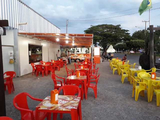 Max Lanches Figueiras