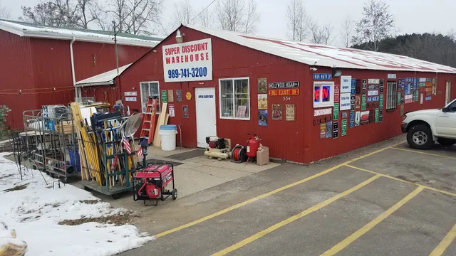 Super Discount Warehouse